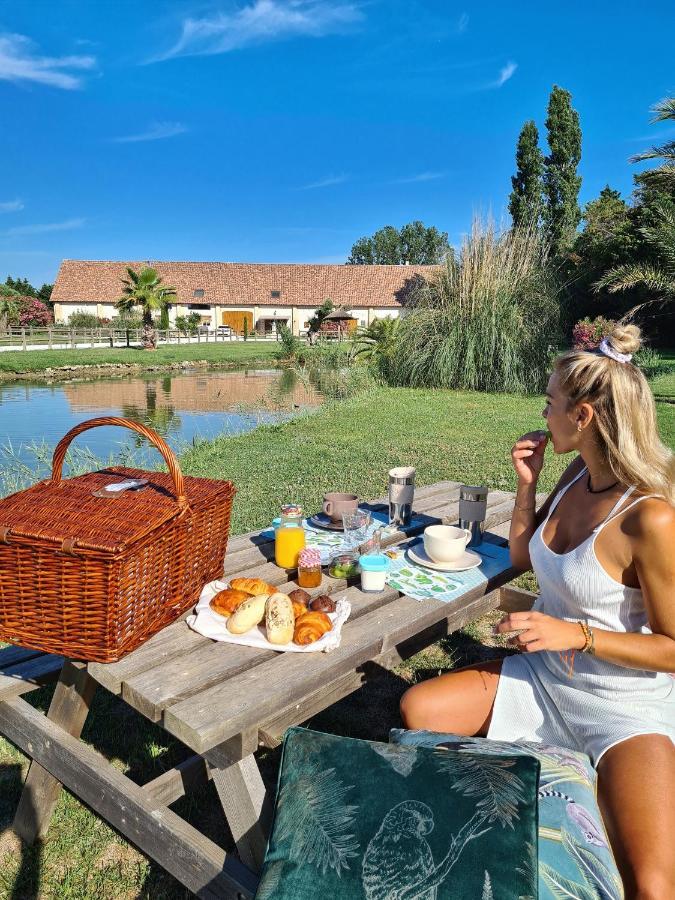 Abri Cosy - Suite Romantique En Camargue Saint-Gilles  Esterno foto