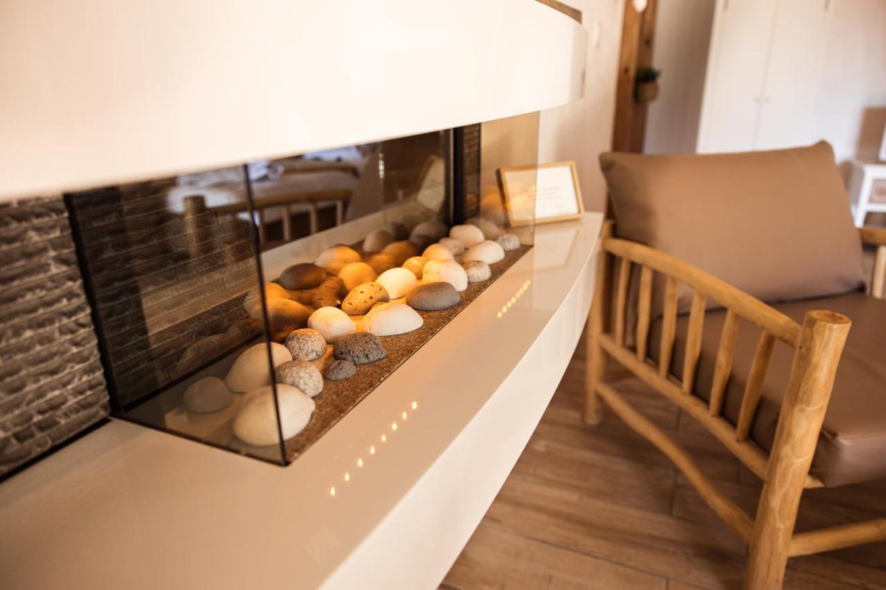 Abri Cosy - Suite Romantique En Camargue Saint-Gilles  Esterno foto