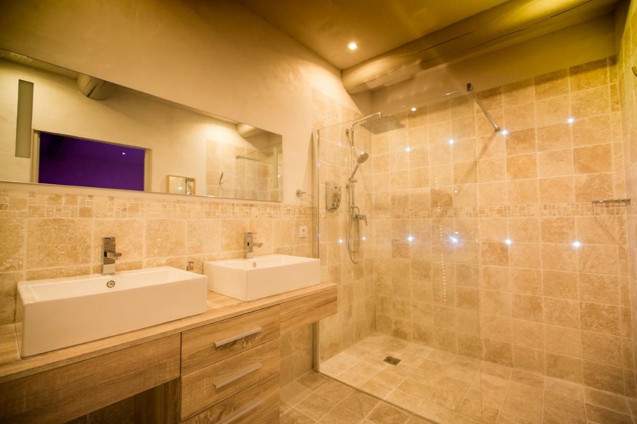 Abri Cosy - Suite Romantique En Camargue Saint-Gilles  Esterno foto